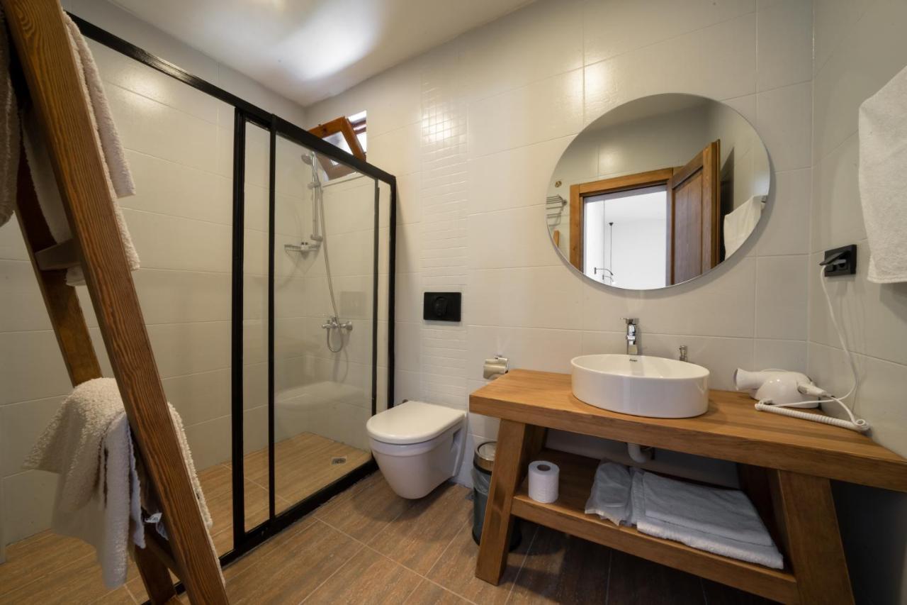Zuemruet Cirali Boutique Hotel ภายนอก รูปภาพ