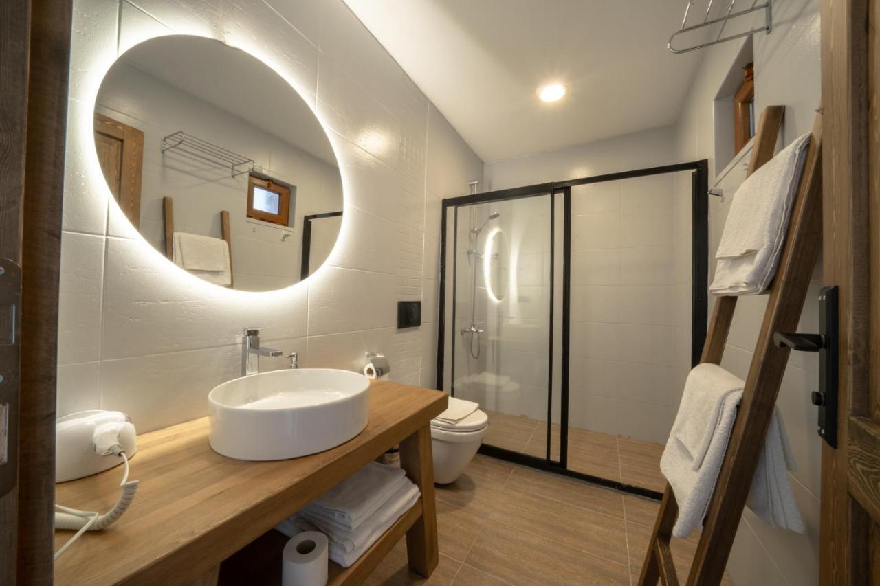 Zuemruet Cirali Boutique Hotel ภายนอก รูปภาพ
